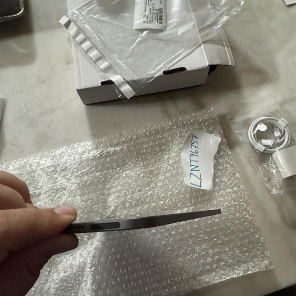 Apple iPad Pro 11 inch 3rd Gen 2021 - Verizon, 256 GB, Gray