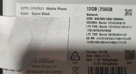 Mint
													Oppo Find X8 - Unlocked Non-US, Space Black, 256 GB, 12 GB, photo 3 of 11