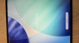 Good
													Apple iPad Pro 12.9" 4th Gen 2020 - Unlocked, Silver, 512 GB, A2069, photo 2 of 8