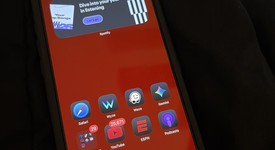 Mint
													Apple iPhone 17 Pro Max - Unlocked, Cosmic Orange, 256 GB, A3257, photo 1 of 10