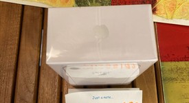 New
													Apple iPhone 8 - Verizon, Silver, 64 GB, A1863, photo 4 of 4