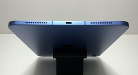 Mint
													Apple iPad 11th Gen - Unlocked, Blue, 128 GB, A3355, photo 6 of 6