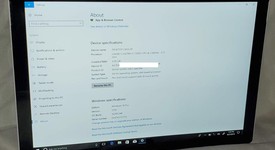 Mint
													Microsoft Surface Pro 5 (2017) - Wi-Fi, Silver, 128 GB, 4 GB, photo 3 of 9