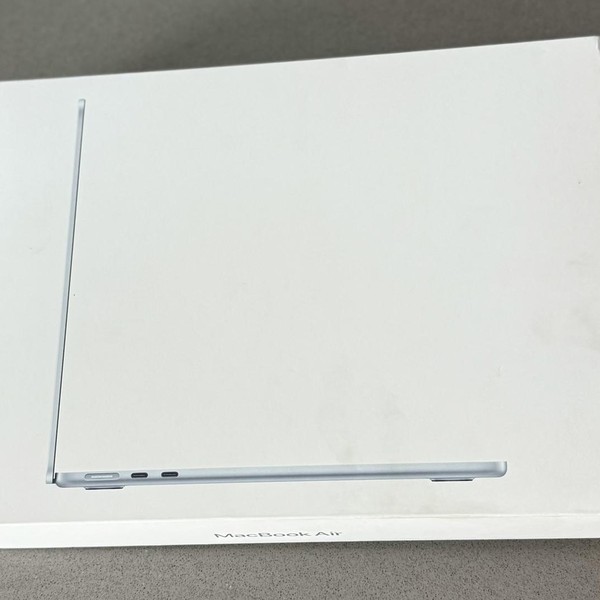 MacBook Air 2025 (M4) - 13 inch - 512 GB, Sky Blue, 32 GB, Apple M4