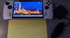 Good
													Asus ROG Ally 7" - Z1 Extreme, White, 512 GB, 16 GB, Ryzen Z1 Extreme, photo 3 of 5