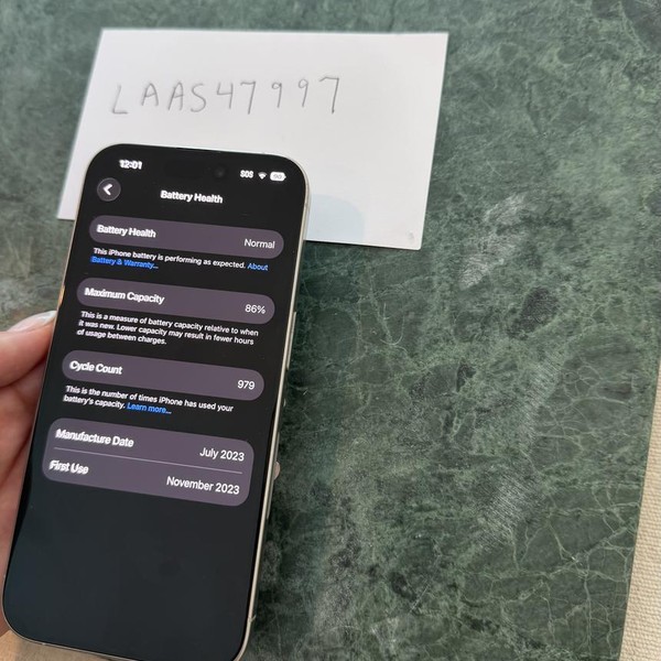 Apple iPhone 15 Pro - Unlocked, White, 1 TB, A2848