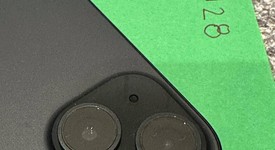 Mint
													Apple iPhone 15 Plus - Unlocked, Black, 512 GB, A2847, photo 4 of 7