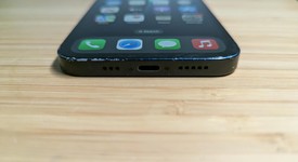 Fair
													Apple iPhone 12 - Unlocked, Black, 128 GB, A2172, photo 3 of 15