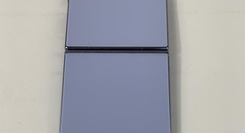 Good
													Samsung Galaxy Z Flip4 5G - Unlocked, Blue, 128 GB, 8 GB, SM-F721U1, photo 3 of 7