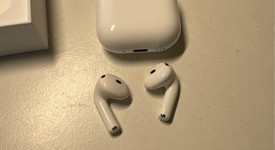 Used
													Apple AirPods 4th Gen - Active Noise Cancellation, photo 3 of 4