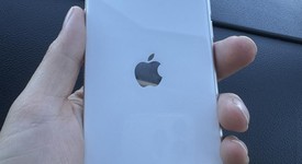 Mint
													Apple iPhone SE 3rd Gen 2022 - Unlocked, Starlight, 64 GB, A2595, photo 2 of 4