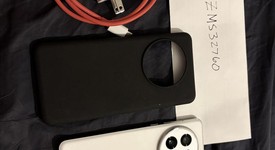 Good
													OnePlus 13 - Unlocked, Arctic Dawn, 512 GB, 16 GB, photo 2 of 3