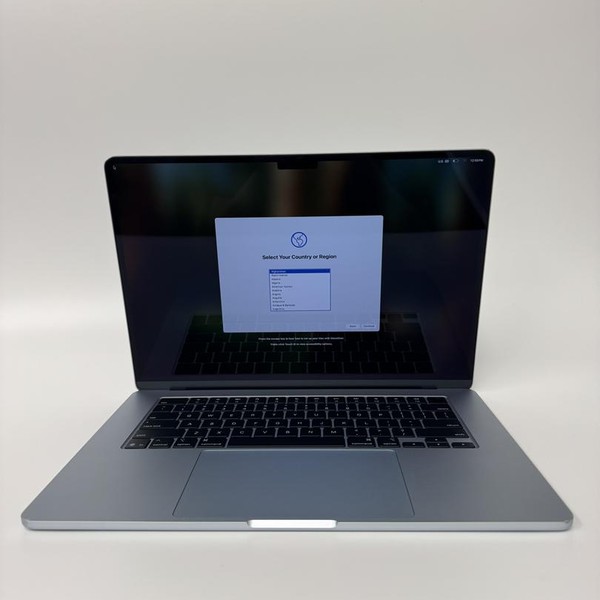 MacBook Air 2025 (M4) - 15 inch - 1 TB, Sky Blue, 32 GB, Apple M4