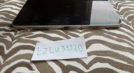 Fair
													Apple iPad Pro 11" 2018 - AT&T, Silver, 64 GB, A2013, photo 4 of 5