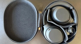 Used
													Sony WH-1000XM4 - Black, photo 2 of 8