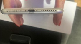 Good
													Apple iPhone 7 Plus - Sprint, Silver, 32 GB, A1661, photo 5 of 8
