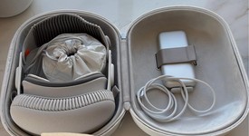 Mint
													Apple Vision Pro - 256 GB, photo 1 of 8