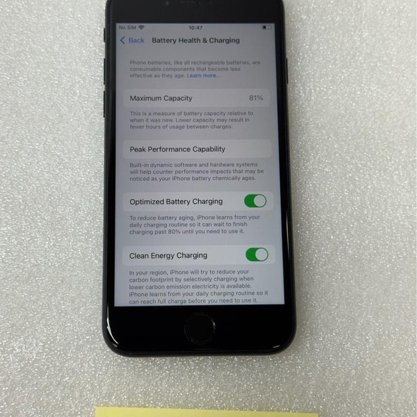 Apple iPhone SE 3rd Gen 2022 - Unlocked, 64 GB, Midnight, A2595