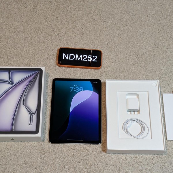 Apple iPad Air 11 inch (M3) 2025 - Wi-Fi, 128 GB, Gray, A3266