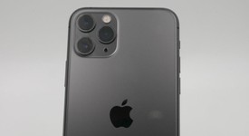Good
													Apple iPhone 11 Pro - AT&T, Gray, 64 GB, A2160, photo 4 of 9