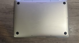 Good
													MacBook Air 2020 - 13" - I5, Silver, 512 GB, 8 GB, photo 5 of 8