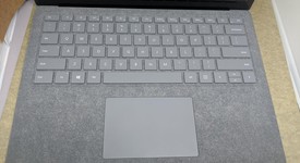 Good
													Microsoft Surface Laptop - Silver, 128 GB, 8 GB, photo 4 of 12