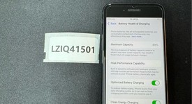 Fair
													Apple iPhone SE 3rd Gen 2022 - Unlocked, Midnight, 64 GB, A2595, photo 4 of 7