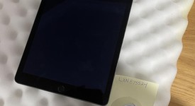 Good
													Apple iPad Air 2 - Wi-Fi, Gray, 64 GB, photo 2 of 7