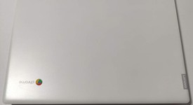 Good
													Lenovo Chromebook C330 - White, 64 GB, 4 GB, photo 3 of 10