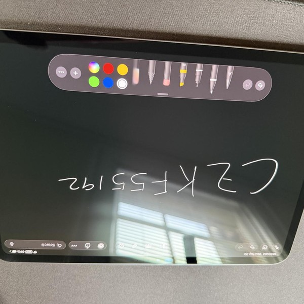 Apple iPad Pro 11 inch (M4) 2024 - Unlocked, 256 GB, Black, 8 GB, A2837, Standard Glass