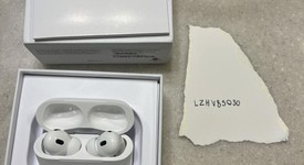 Used
													Apple AirPods Pro 2nd Gen - USB-C, photo 2 of 8