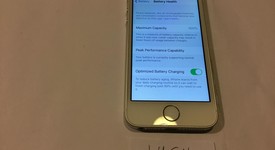 Good
													Apple iPhone SE 1st Gen 2016 - Verizon, Silver, 16 GB, A1662, photo 2 of 14