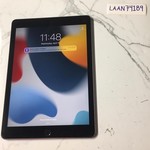 Good Apple iPad Pro 9.7 inch - Unlocked, Gray, 32 GB, A1674