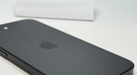 Good
													Apple iPhone 16e - Unlocked, Black, 128 GB, A3212, photo 2 of 7