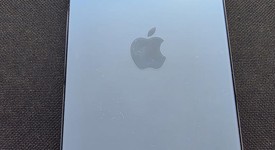 Mint
													Apple iPhone 13 Pro Max - Unlocked Non-US, Sierra Blue, 512 GB, A2644, photo 3 of 10