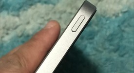 Good
													Apple iPhone SE 1st Gen 2016 - Unlocked, Grey, 16 GB, A1662, photo 2 of 6