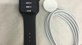Good
													Apple Watch SE 1st Gen 44mm - Unlocked, Gray, A2354 - Cellular, Aluminum, photo 3 of 6