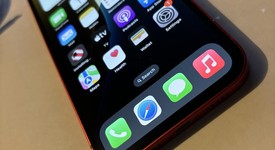 Good
													Apple iPhone 12 - Unlocked, Red, 64 GB, A2172, photo 2 of 7