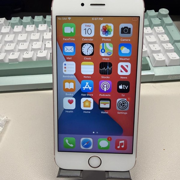 Apple iPhone 6S - Unlocked, 16 GB, Rose Gold, A1688