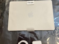 MacBook Air 2025 (M4) - 13"