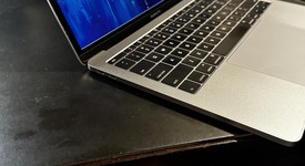 Good
													MacBook Pro 2016 (With Touch Bar) - 13" - Gray, 256 GB, 8 GB, photo 2 of 7