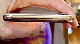 Mint
													Apple iPhone Xs Max - Sprint, Gold, 256 GB, A1921, photo 4 of 8