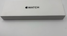 New
													Apple Watch SE 2nd Gen 44mm - Unlocked, Midnight, A2727 - Cellular, Aluminum, photo 2 of 3