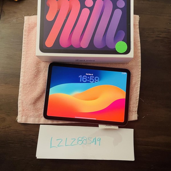 Apple iPad Mini 6th Gen - Wi-Fi, 64 GB, Purple, A2567