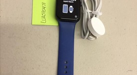 Fair
													Apple Watch Series 4 44mm - Unlocked, Gray, A1976 - Cellular, Aluminum, photo 1 of 5