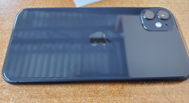 Mint
													Apple iPhone 11 - Sprint, Black, 128 GB, A2111, photo 5 of 17