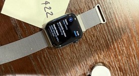 Good
													Apple Watch SE 2nd Gen 44mm - Unlocked, Midnight, A2727 - Cellular, Aluminum, photo 4 of 5