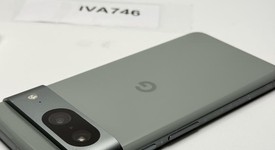 Good
													Google Pixel 8 - Unlocked, Hazel, 128 GB, 8 GB, G9BQD, Sub-6 5G, photo 3 of 5