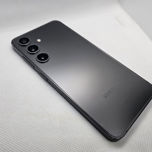 Samsung Galaxy S24 - T-Mobile, Black, 256 GB, 8 GB, SM-S921U