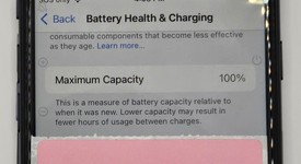 Mint
													Apple iPhone SE 3rd Gen 2022 - Unlocked, Midnight, 64 GB, A2595, photo 3 of 12